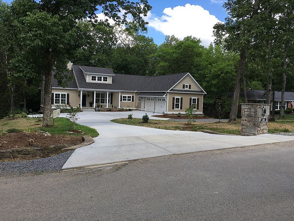 1st image of 505 Clematis Dr
