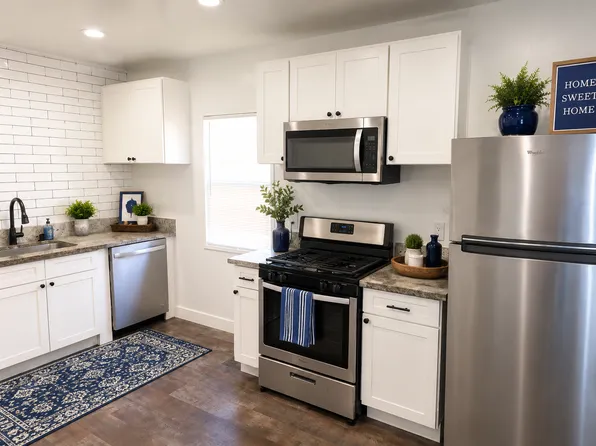 531 N Virginia Ct, Long Beach, CA