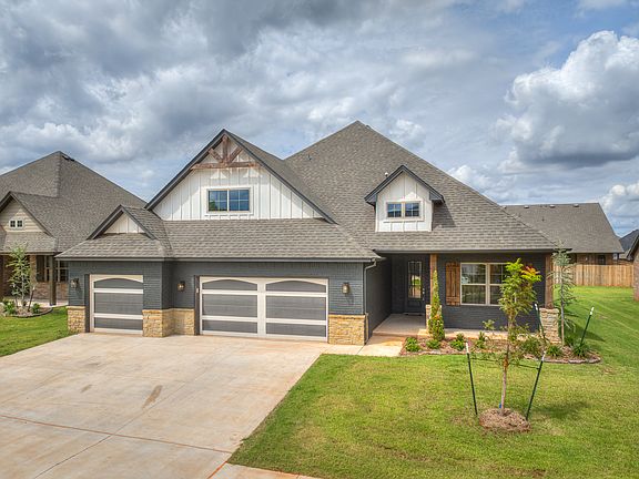 4th image of 14601 Chambord Dr
