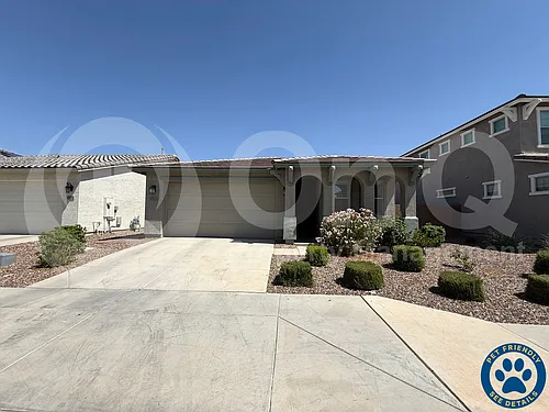 10942 E Tesla Ave Photo 1