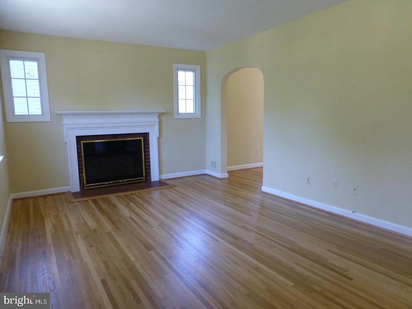 3 bed, 3.0 bath, 1650 sqft, $3,700 — Photo 2