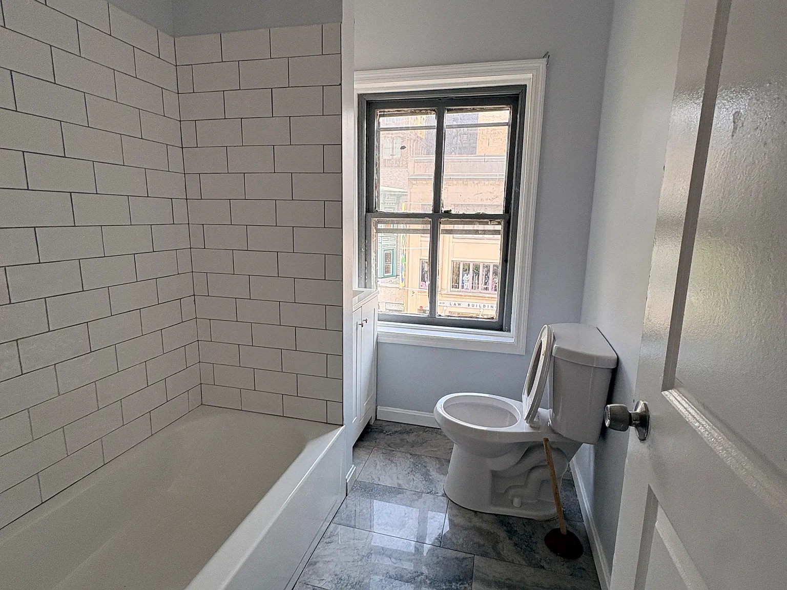 1 bed, $1,300 — Photo 4