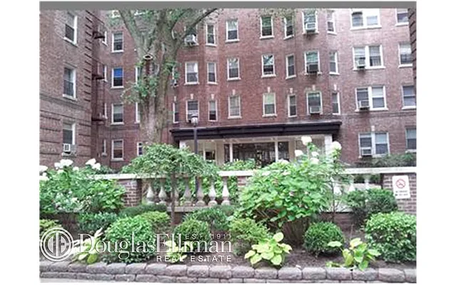 Sold by Douglas Elliman | media 13