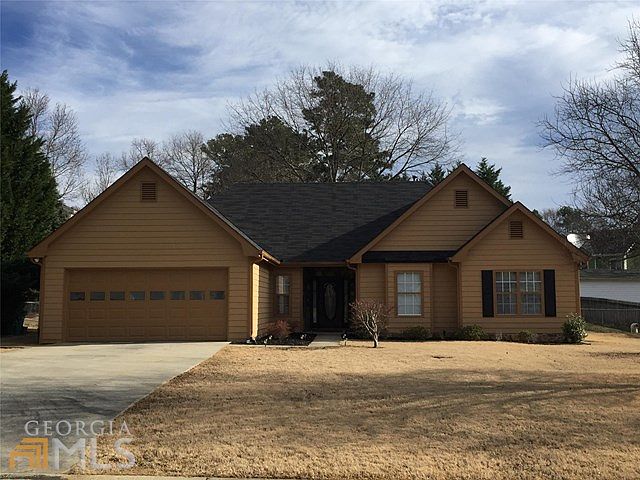 1st image of 556 Ashton Manor Dr