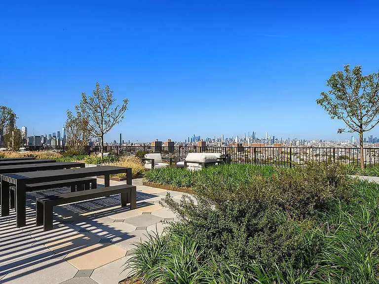 1057 Atlantic Ave #1615 — Photo 8