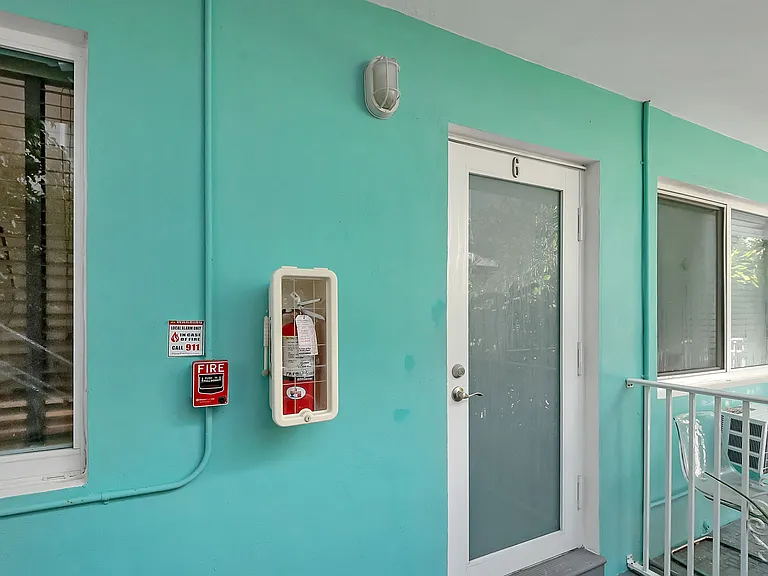 1035 Meridian Ave #6 — Photo 16