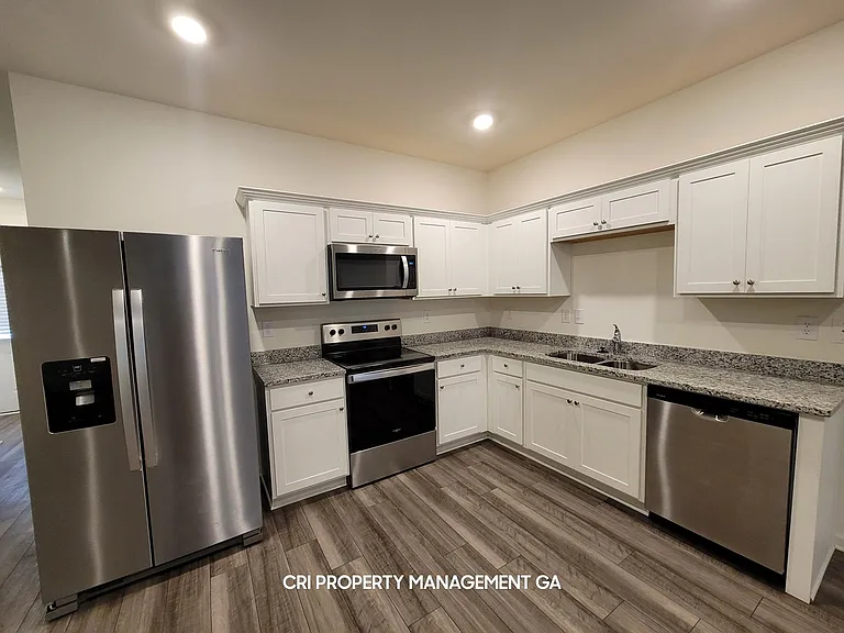 2662 Toucan Way — Photo 4