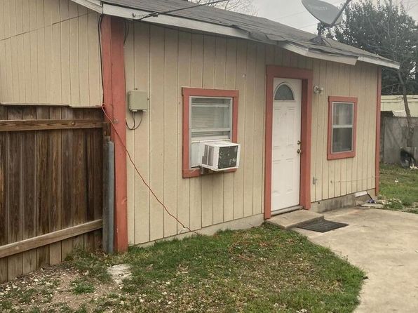 san-antonio-texas-449631724 picture