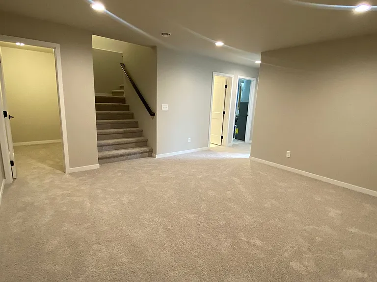 2232 Griffin Dr S — Photo 14