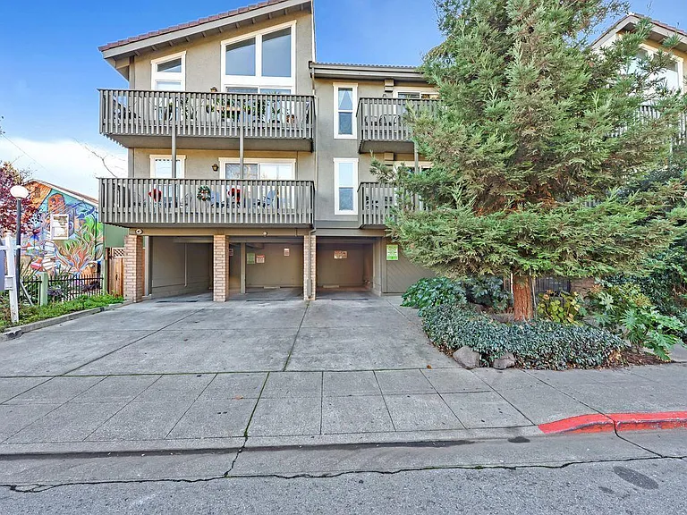 480 E Okeefe St #309 — Photo 13