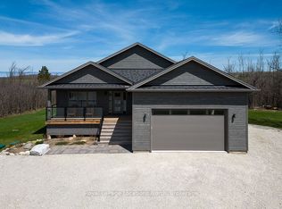 145 Saint Vincent St, Meaford, ON N4L1C3