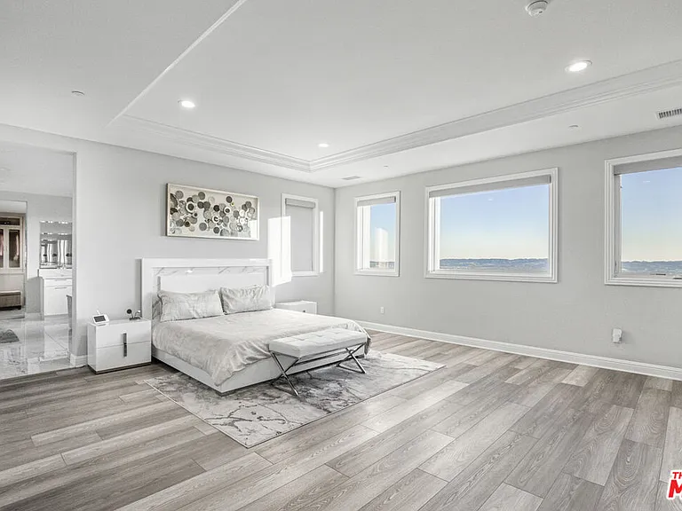 20254 Liverpool Way — Photo 25