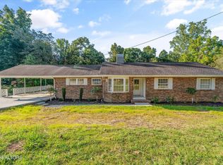 215 Outer Dr #2, Oak Ridge, TN 37830