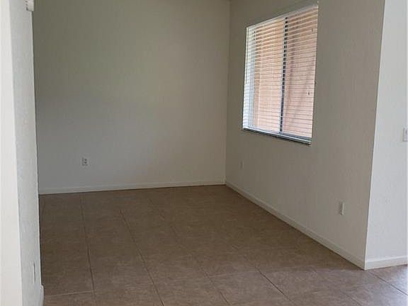5th image of 2563 Stockbridge Sq SW