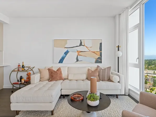 518 Clarke Rd #3204, Coquitlam, BC V3J 3X2