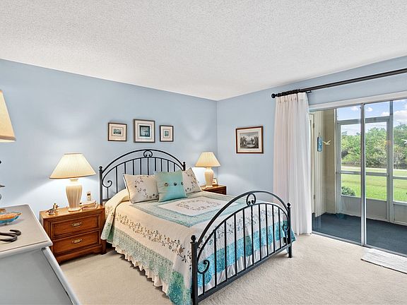 2nd image of 16 Vista Gardens Trl APT 101