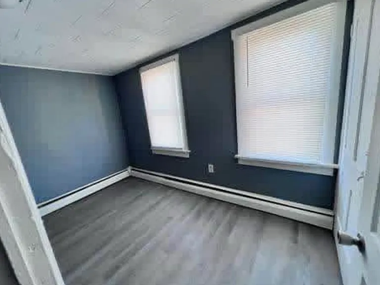 641 Waltz Ln — Photo 6