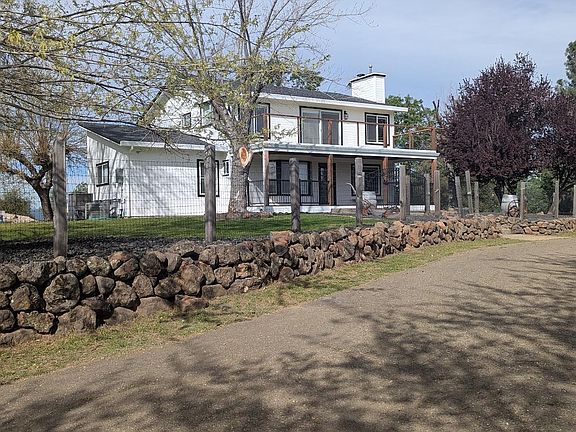 2nd image of 3079-3081 Little Spur Rd