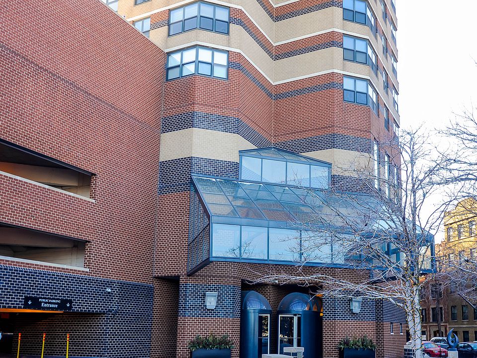 1st image of 3660 N Lake Shore Dr APT 3810