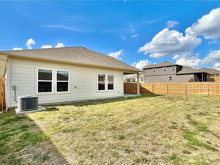 5913 Shanjia Dr — Photo 22