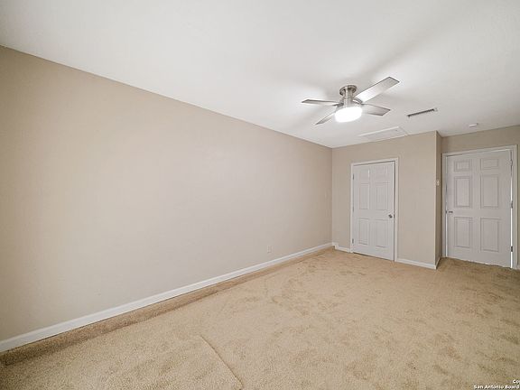 4th image of 4111 SUNRISE POINT DR