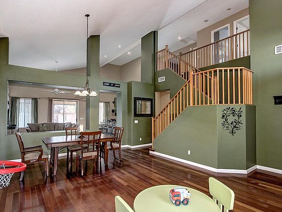 3rd image of 20454 N 92nd Ln