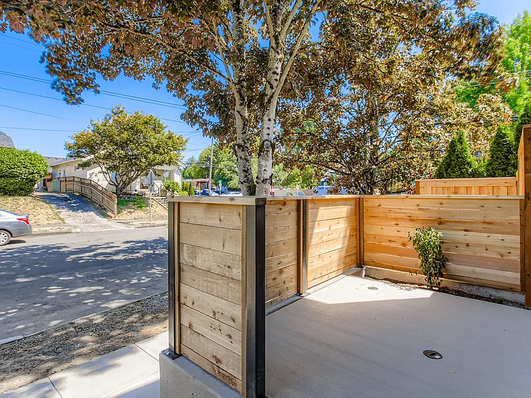 4475 SE 28th Pl — Photo 7