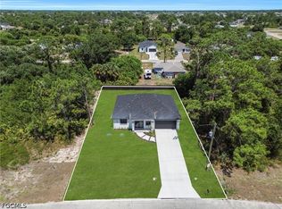 5035 Spinnaker Rd, Labelle, FL 33935