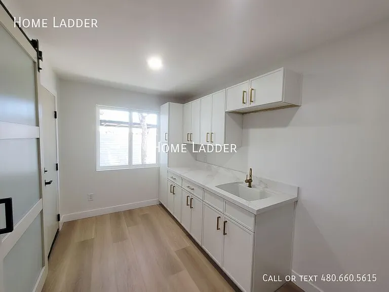 1618 W Lamar Rd — Photo 7