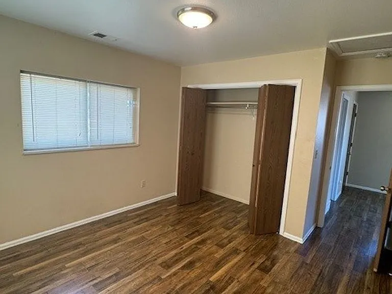 2227 Arapahoe Ave — Photo 8