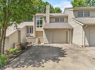 7 Brooke Club Dr APT 3, Ossining, NY 10562