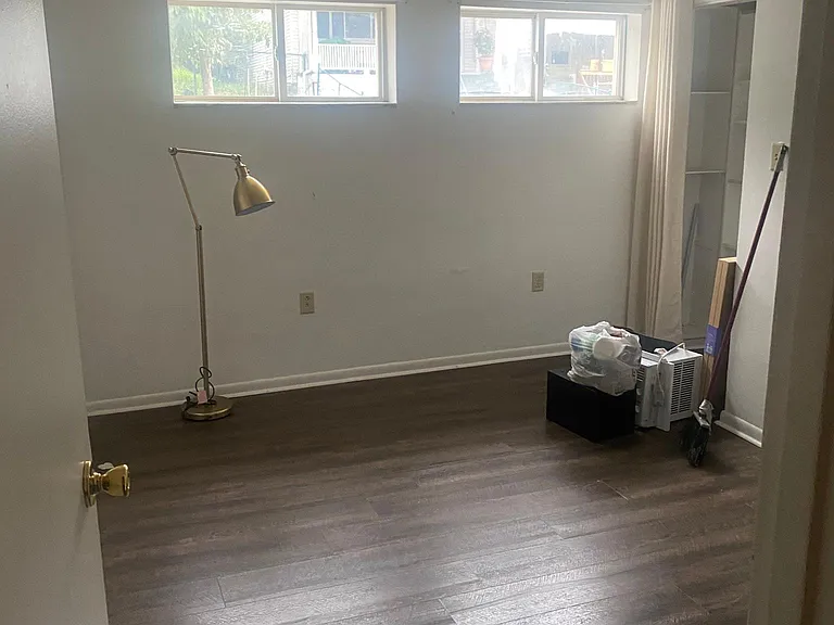 3209 Ward St #1 — Photo 19