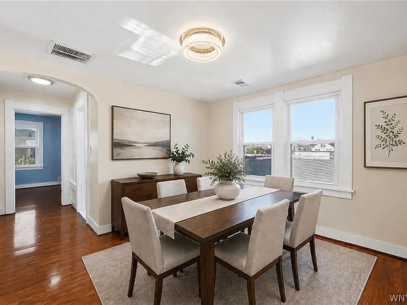 5th image of 19 Martha Ave