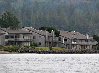 1040 Bay St, Florence, OR 97439