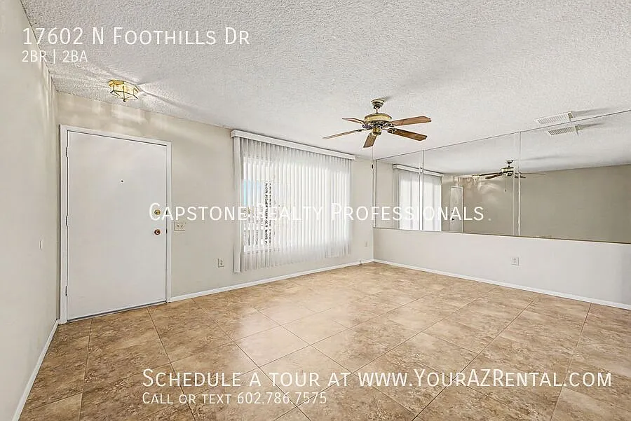 Spacious Vintage Charmer has 2 Bedrooms 2 Baths in 1335 square feet! — Photo 2