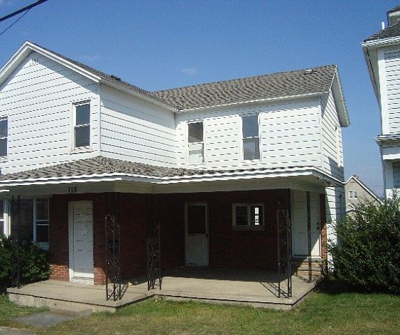 1st image of 115 E Taylor St