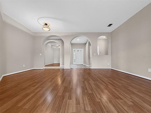 3rd image of 1343 Castleport Rd