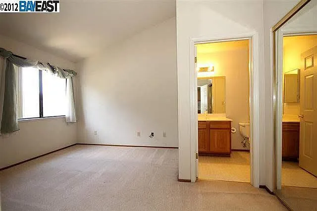 15783 Maubert Ave — Photo 7