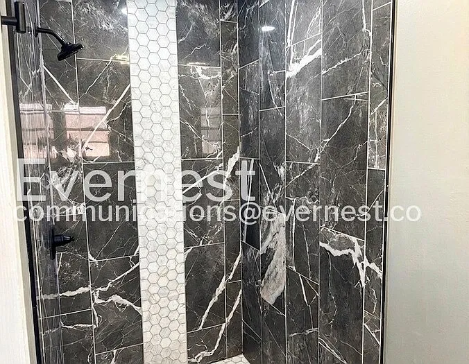 112 Hanford St #B — Photo 21