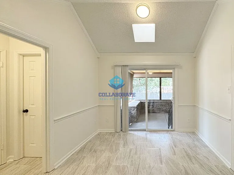 8070 Farmingdale Rd — Photo 9