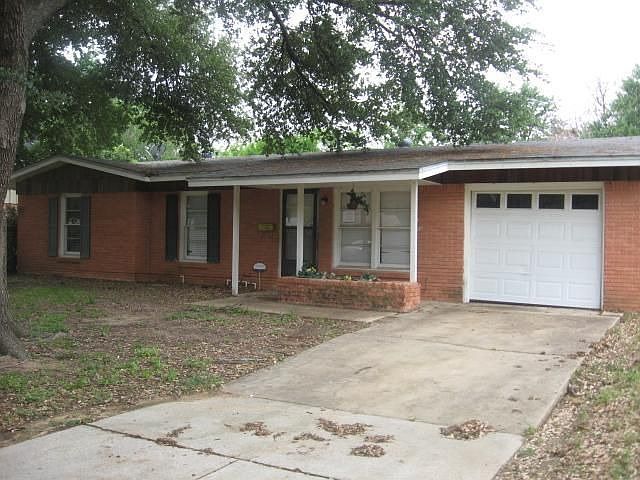1st image of 1608 Grantland Cir