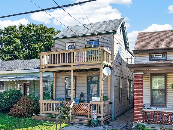 4th image of 413 Berry Ave