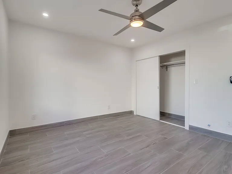 4840 Del Monte Ave #C — Photo 15