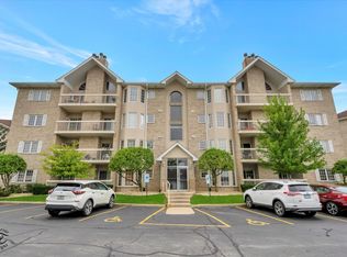7747 Bristol Park Dr UNIT 3SE, Tinley Park, IL 60477