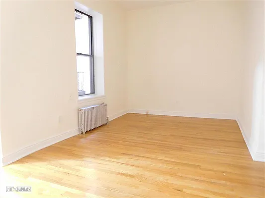 Rented by Corcoran | media 7