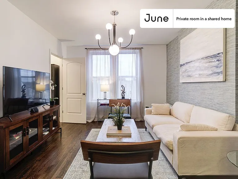 644 Park Pl #A — Photo 3