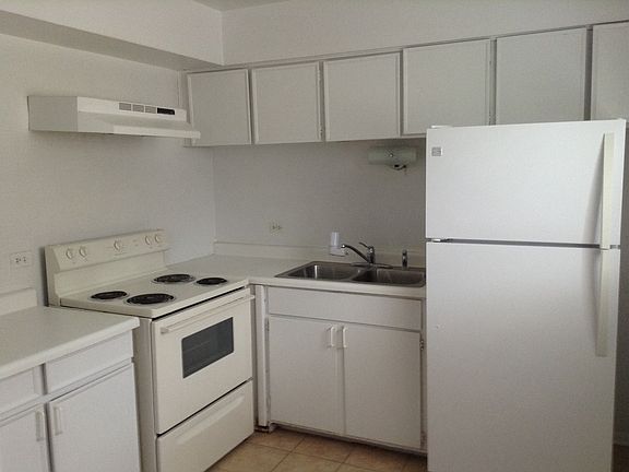 4th image of 1945 York St APT 5