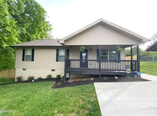 504 Beets St, Clinton, TN 37716