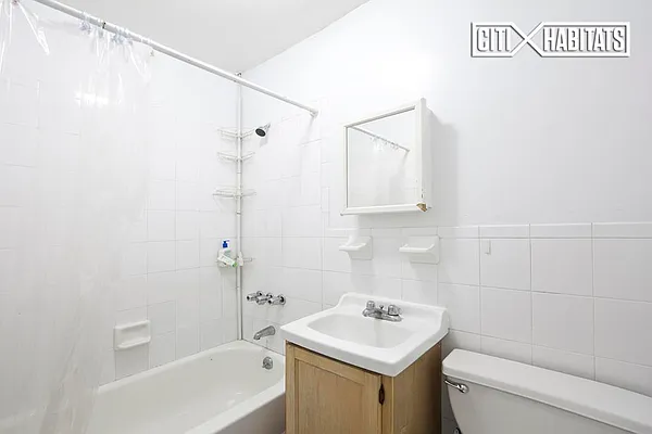 Rented by Citi Habitats | media 19