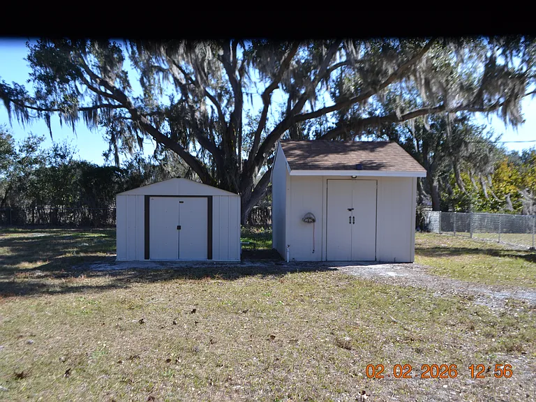 6204 W Knights Griffin Rd — Photo 18